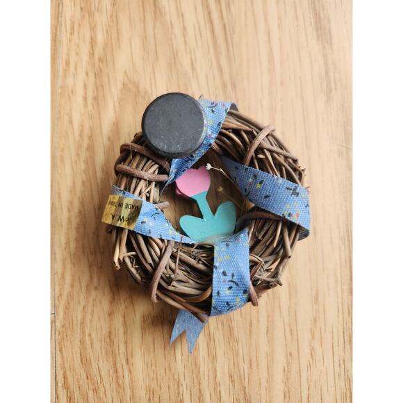 Lot of 2 Rustic Twig Wreath Flower Magnets Farmhouse Country Spring Decor - Picture 8 of 8